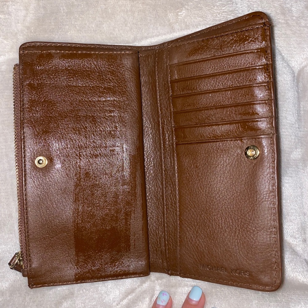 Authentic MK Wallets - Picture 5 of 5